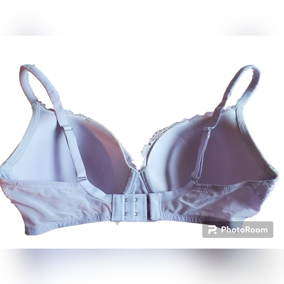 Victoria's Secret Intimates & Sleepwear Lacey U/W Bra. EUC Lavender Color. - Picture 5 of 10